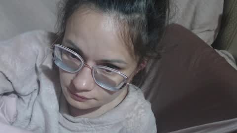 say meow and send tip  online show from 24, 4, 2026