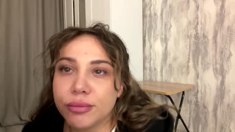 candymini online show from 11, 11, 2025