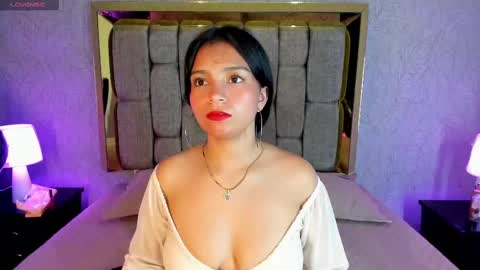 Snapshot of candys_victoria chatting on 3, 10, 2025 Candys Victoria online show from 3, 10, 2025