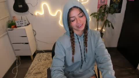 Camilla online show from 25, 4, 2026