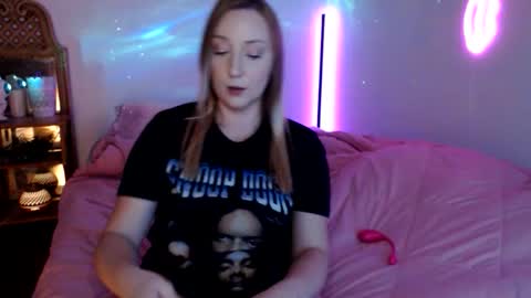 Snapshot of cannababykush chatting on 15, 12, 2024 cnbabyk online show from 15, 12, 2024