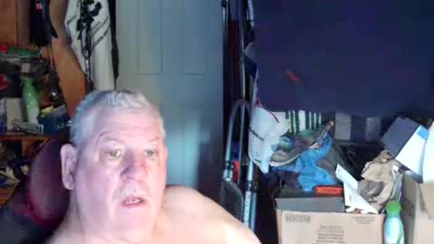 canoelicker69 online show from 20, 9, 2025