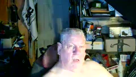 canoelicker69 online show from 6, 10, 2025