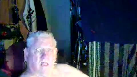 canoelicker69 online show from 21, 10, 2025