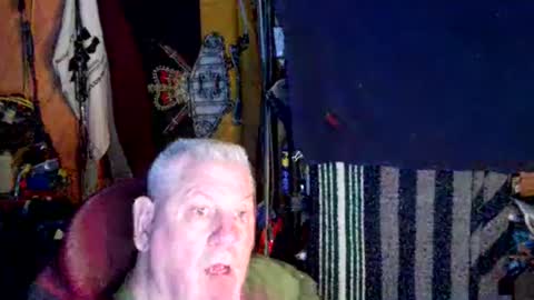 canoelicker69 online show from 28, 11, 2025
