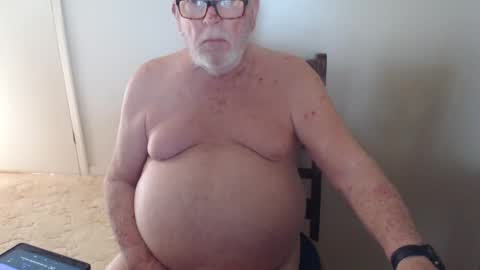 Snapshot of capt5105 chatting on 25, 2, 2025 capt5105 online show from 25, 2, 2025