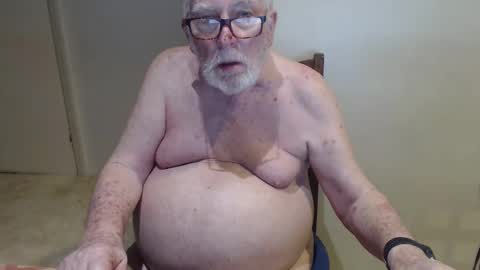 Snapshot of capt5105 chatting on 27, 2, 2025 capt5105 online show from 27, 2, 2025