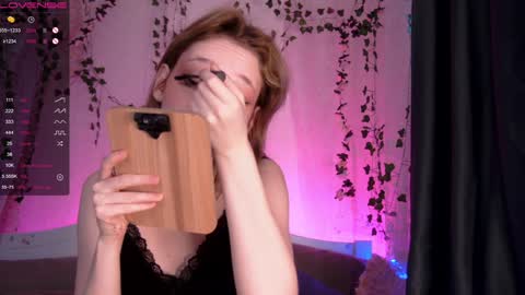 Viola Marika and Visma  online show from 9, 11, 2025