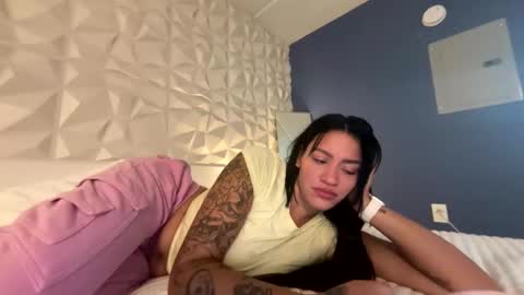 caramelmami26 online show from 30, 5, 2026