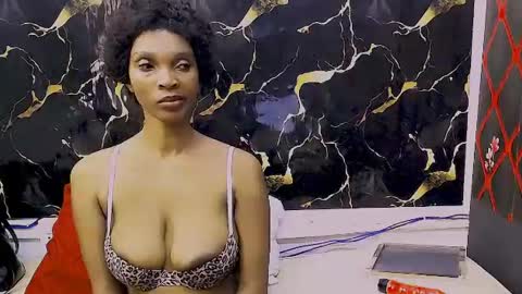 Snapshot of caramelminxx_ chatting on 20, 6, 2026 caramelminxx_ online show from 20, 6, 2026
