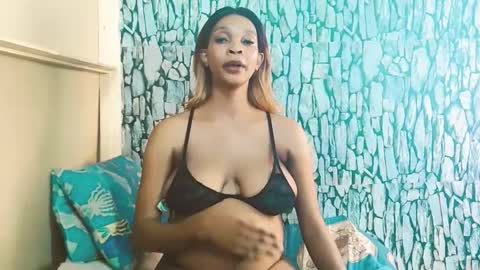 Snapshot of caramelminxxx1 chatting on 5, 2, 2026 caramelminxxx1 online show from 5, 2, 2026