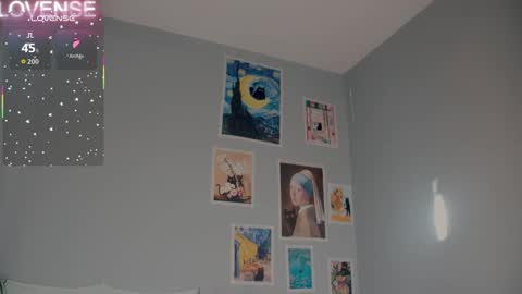 NONA    follow online show from 11, 9, 2025