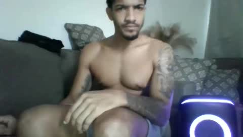 caribbeanboy297 online show from 22, 4, 2026