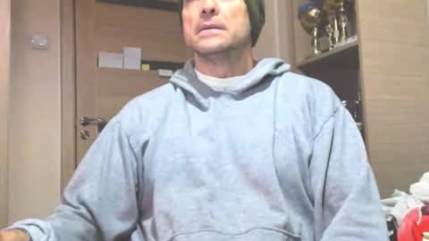 Laz online show from 25, 11, 2025