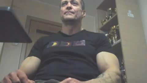 Laz online show from 7, 4, 2026