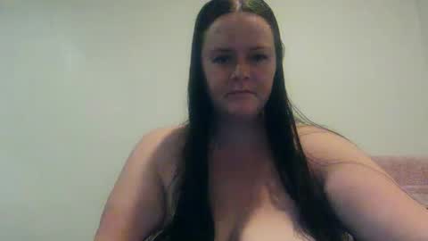 Snapshot of carinabro10 chatting on 27, 9, 2025 carinabro10 online show from 27, 9, 2025