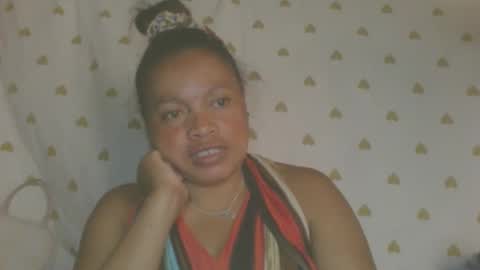 carinesexy69 online show from 8, 5, 2026