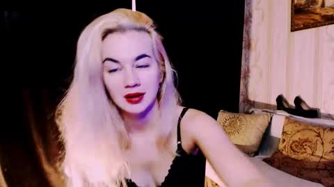 Carin online show from 25, 11, 2025