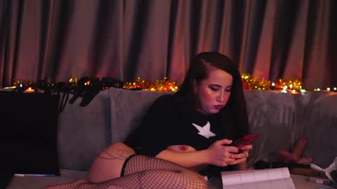 CarlaGavin online show from 12, 1, 2025