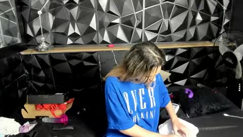 Snapshot of carlamarrinson chatting on 16, 12, 2024 carlamarrinson online show from 16, 12, 2024