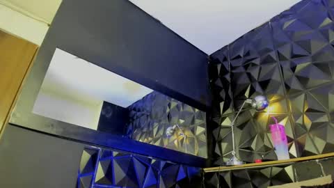 Snapshot of carlamarrinson chatting on 15, 2, 2025 carlamarrinson online show from 15, 2, 2025