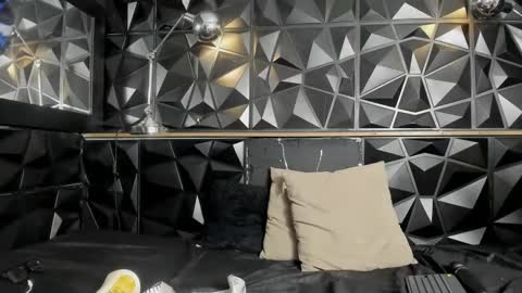 Snapshot of carlamarrinson chatting on 19, 2, 2025 carlamarrinson online show from 19, 2, 2025