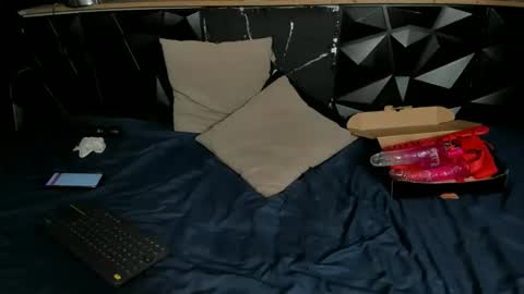 Snapshot of carlamarrinson chatting on 22, 2, 2025 carlamarrinson online show from 22, 2, 2025