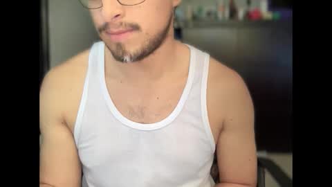 Snapshot of carlcarlinches4 chatting on 24, 2, 2025 carlcarlinches4 online show from 24, 2, 2025