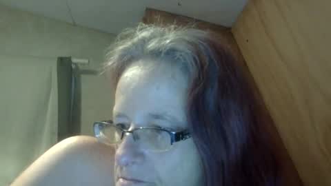 carleeswoman08 online show from 8, 5, 2026