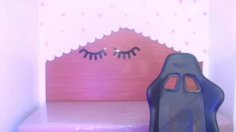 CARLYE   online show from 28, 11, 2025