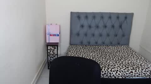 carlin1511 online show from 10, 9, 2025