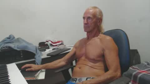 carlos online show from 26, 4, 2026