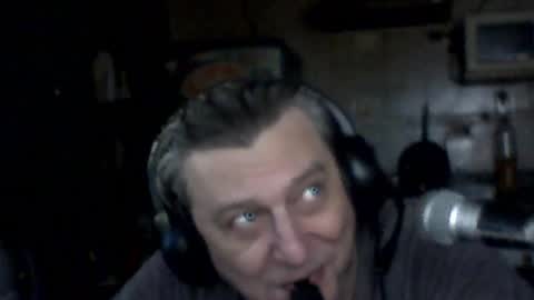 carlos712009 online show from 17, 7, 2026
