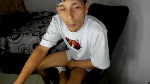 carlossmi01 online show from 13, 10, 2025