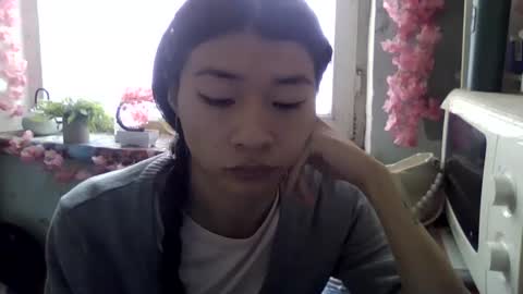 CarlyJoy online show from 6, 11, 2025