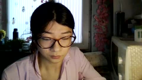 CarlyJoy online show from 7, 4, 2026