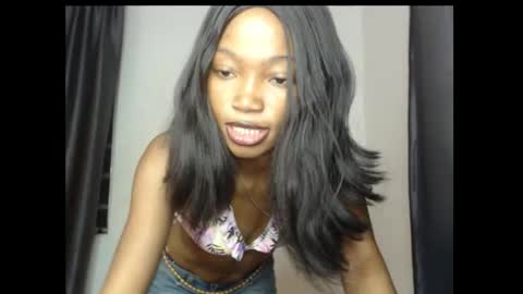 caroline online show from 15, 3, 2026