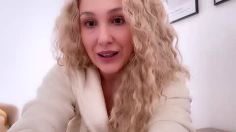 carol_may_ online show from 13, 6, 2026