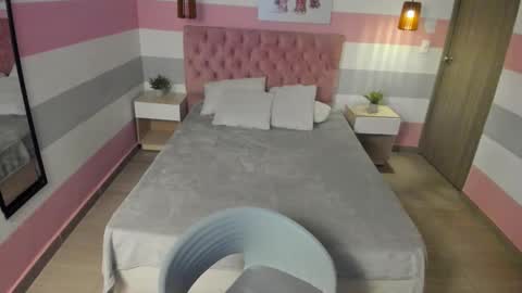 Carol  online show from 31, 1, 2025