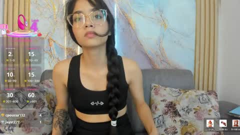 carolina23_pm online show from 8, 4, 2026