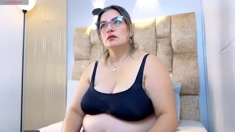 Snapshot of carolinacrus01 chatting on 25, 6, 2026 Carolina online show from 25, 6, 2026