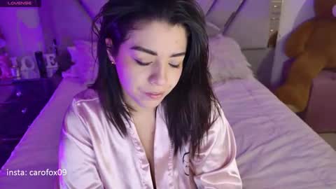 caroline online show from 7, 5, 2026