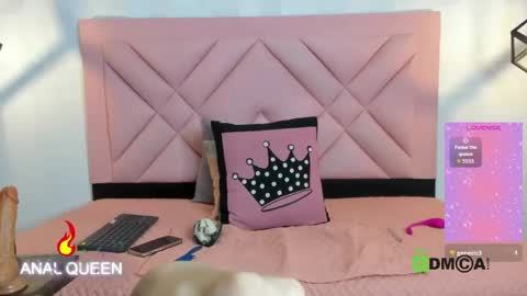 caroline daring online show from 27, 4, 2026