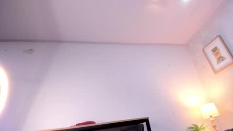  Caroline  online show from 23, 3, 2026