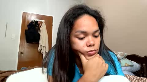 caroline_east online show from 20, 2, 2026