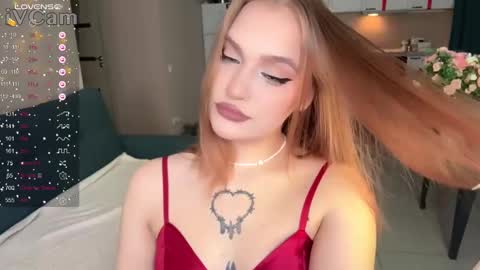 Caro online show from 1, 2, 2025