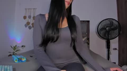 CAROLINE online show from 3, 8, 2026