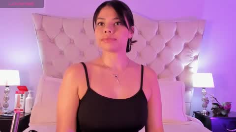 Snapshot of caroline_nasty__ chatting on 19, 9, 2025 Caroline online show from 19, 9, 2025