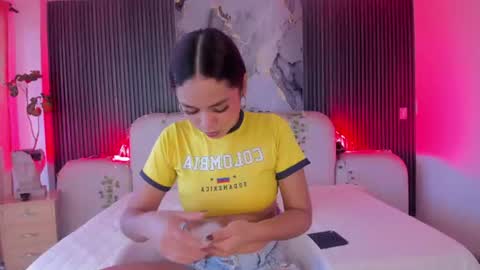 Caroline online show from 27, 6, 2026