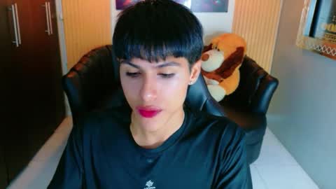 carolinejesh online show from 10, 1, 2026